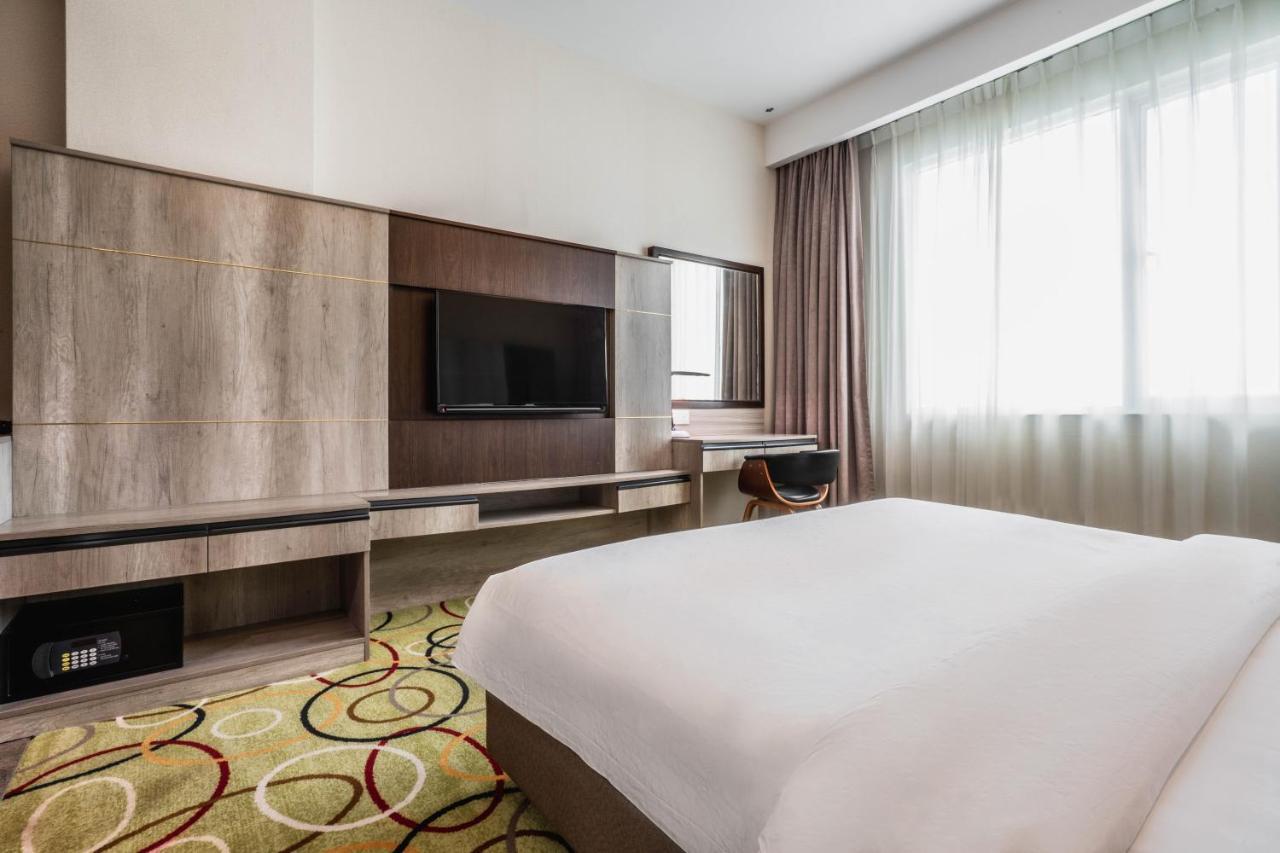 Ano Hotel Miri Εξωτερικό φωτογραφία