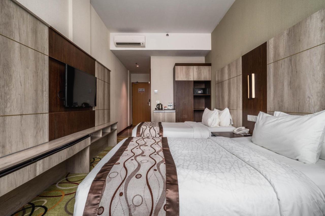 Ano Hotel Miri Εξωτερικό φωτογραφία