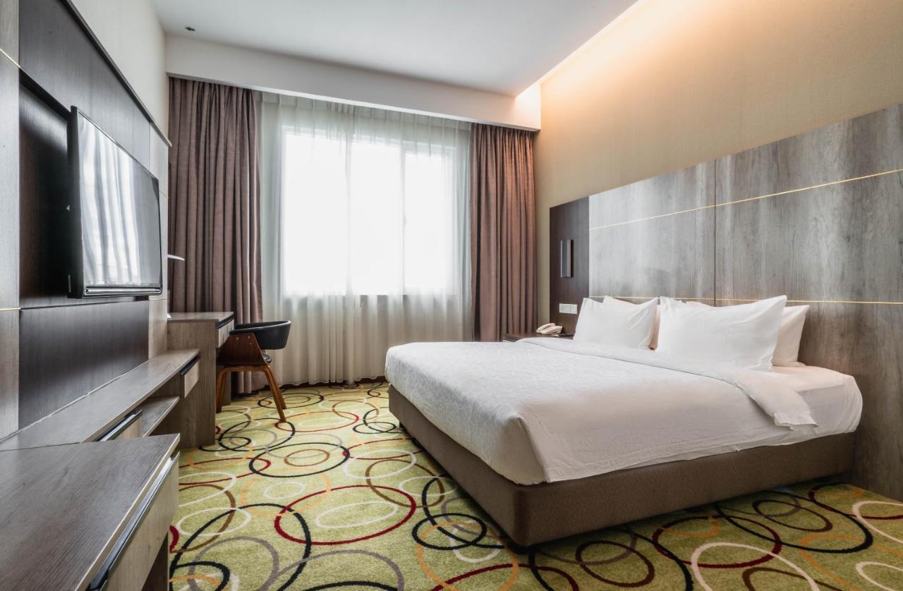 Ano Hotel Miri Εξωτερικό φωτογραφία